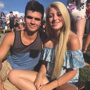 Meet your Posher, Savannah